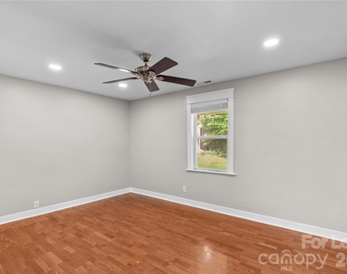 182 Commodore Loop - Photo Thumbnail 20