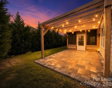 2025 Fuschia Court - Photo Thumbnail 15