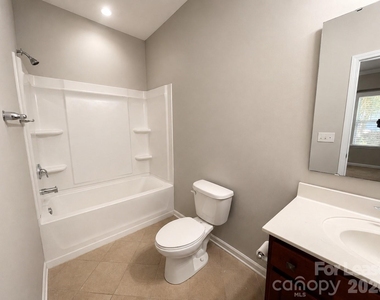 2025 Fuschia Court - Photo Thumbnail 16