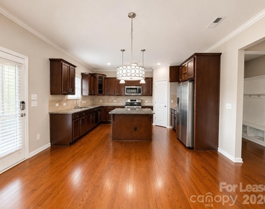 2025 Fuschia Court - Photo Thumbnail 1