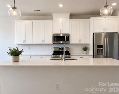 2332 Donnely Hills Lane - Photo Thumbnail 1