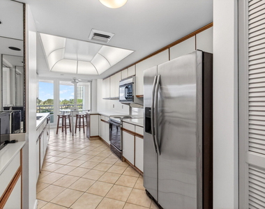 4201 N Ocean Boulevard - Photo Thumbnail 11
