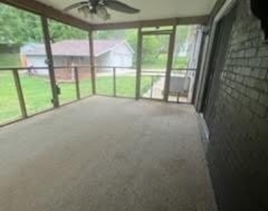 2108 Deepwood Court - Photo Thumbnail 18