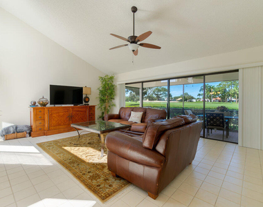 6672 S Pine Court - Photo Thumbnail 3