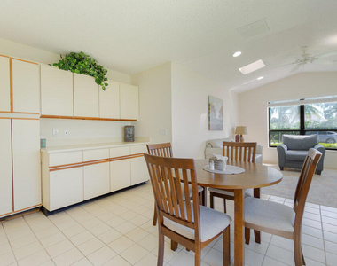 6672 S Pine Court - Photo Thumbnail 6