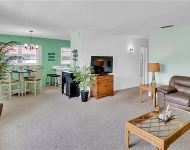 6 Vista Palm Lane - Photo Thumbnail 1