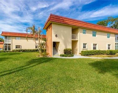 6 Vista Palm Lane - Photo Thumbnail 21