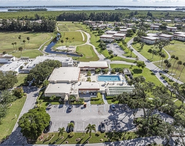 6 Vista Palm Lane - Photo Thumbnail 33