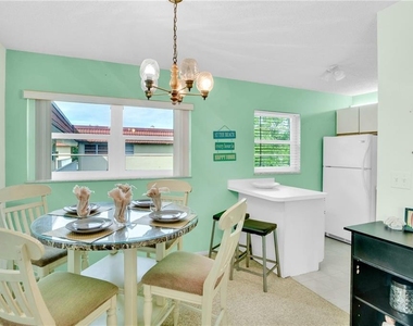 6 Vista Palm Lane - Photo Thumbnail 5