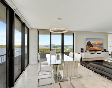 5550 N Ocean Drive - Photo Thumbnail 21