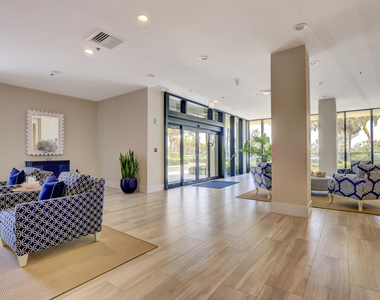 5550 N Ocean Drive - Photo Thumbnail 17