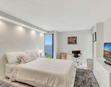 5550 N Ocean Drive - Photo Thumbnail 18