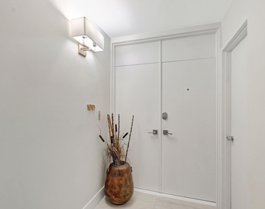 5550 N Ocean Drive - Photo Thumbnail 37