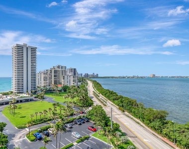 5550 N Ocean Drive - Photo Thumbnail 15