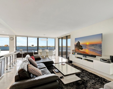 5550 N Ocean Drive - Photo Thumbnail 29