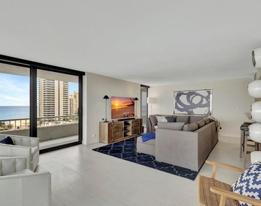 5550 N Ocean Drive - Photo Thumbnail 2