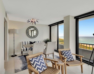 5550 N Ocean Drive - Photo Thumbnail 16