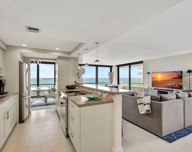 5550 N Ocean Drive - Photo Thumbnail 24