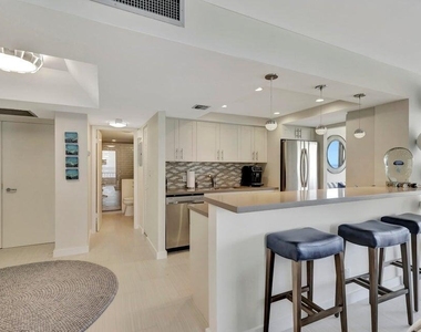 5550 N Ocean Drive - Photo Thumbnail 21