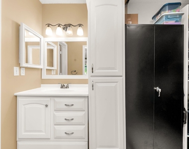 4772 Nw 22nd Street - Photo Thumbnail 16