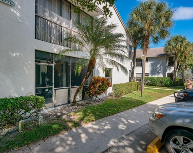 4772 Nw 22nd Street - Photo Thumbnail 3