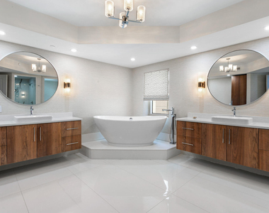 2700 N Ocean Drive - Photo Thumbnail 22