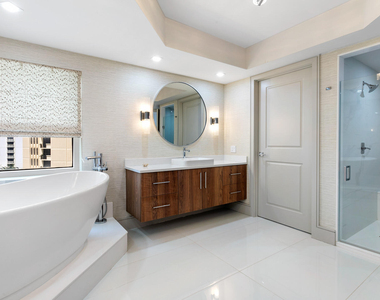 2700 N Ocean Drive - Photo Thumbnail 23