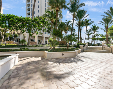 2700 N Ocean Drive - Photo Thumbnail 61