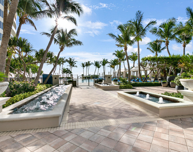 2700 N Ocean Drive - Photo Thumbnail 53