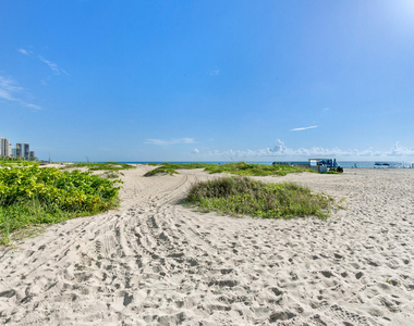 2700 N Ocean Drive - Photo Thumbnail 59