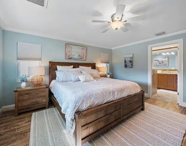 500 Sunrise Way - Photo Thumbnail 9