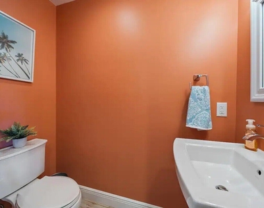 500 Sunrise Way - Photo Thumbnail 16