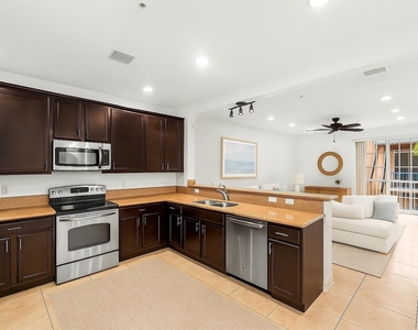 109 E Coda Circle - Photo Thumbnail 6