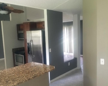2248 Sw Halissee Street - Photo Thumbnail 6