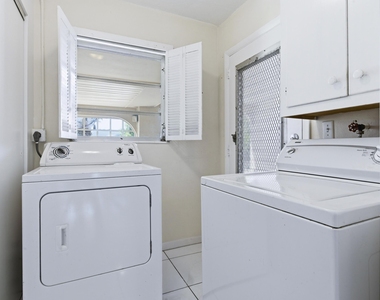 8455 Se Palm Street - Photo Thumbnail 25