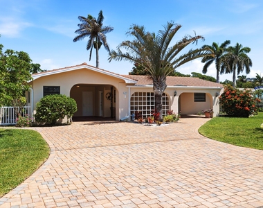 8455 Se Palm Street - Photo Thumbnail 5