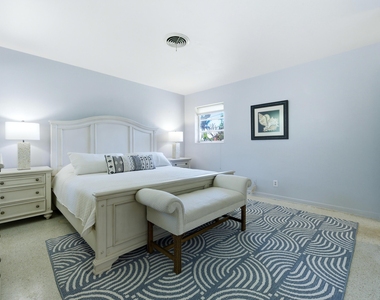 8455 Se Palm Street - Photo Thumbnail 20