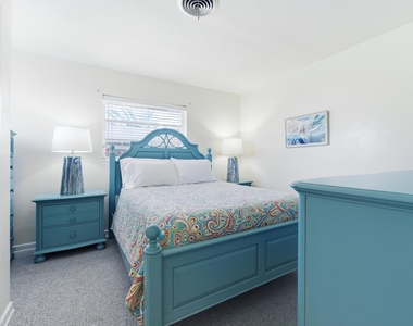 8455 Se Palm Street - Photo Thumbnail 23