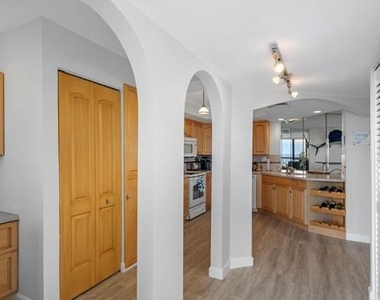 9550 S Ocean Drive - Photo Thumbnail 4