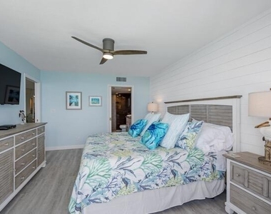 9550 S Ocean Drive - Photo Thumbnail 10