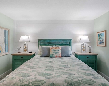 9550 S Ocean Drive - Photo Thumbnail 15