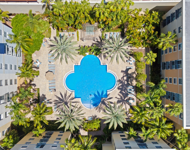 720 S Sapodilla Avenue - Photo Thumbnail 23