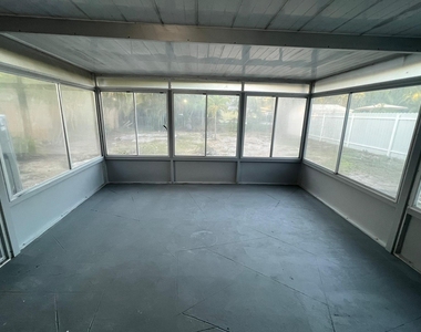 129 Euclid Boulevard - Photo Thumbnail 15