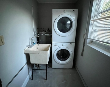 129 Euclid Boulevard - Photo Thumbnail 14