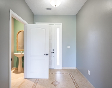 460 Rainbow Springs Terrace - Photo Thumbnail 2