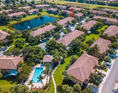 460 Rainbow Springs Terrace - Photo Thumbnail 25