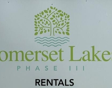 2830 Somerset Drive - Photo Thumbnail 16