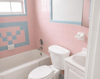 413 N Sapodilla Avenue - Photo Thumbnail 4
