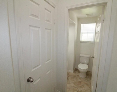 3139 Lisbon Lane - Photo Thumbnail 7