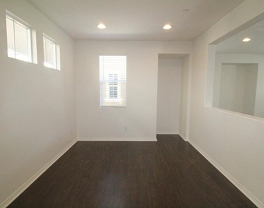 3139 Lisbon Lane - Photo Thumbnail 13